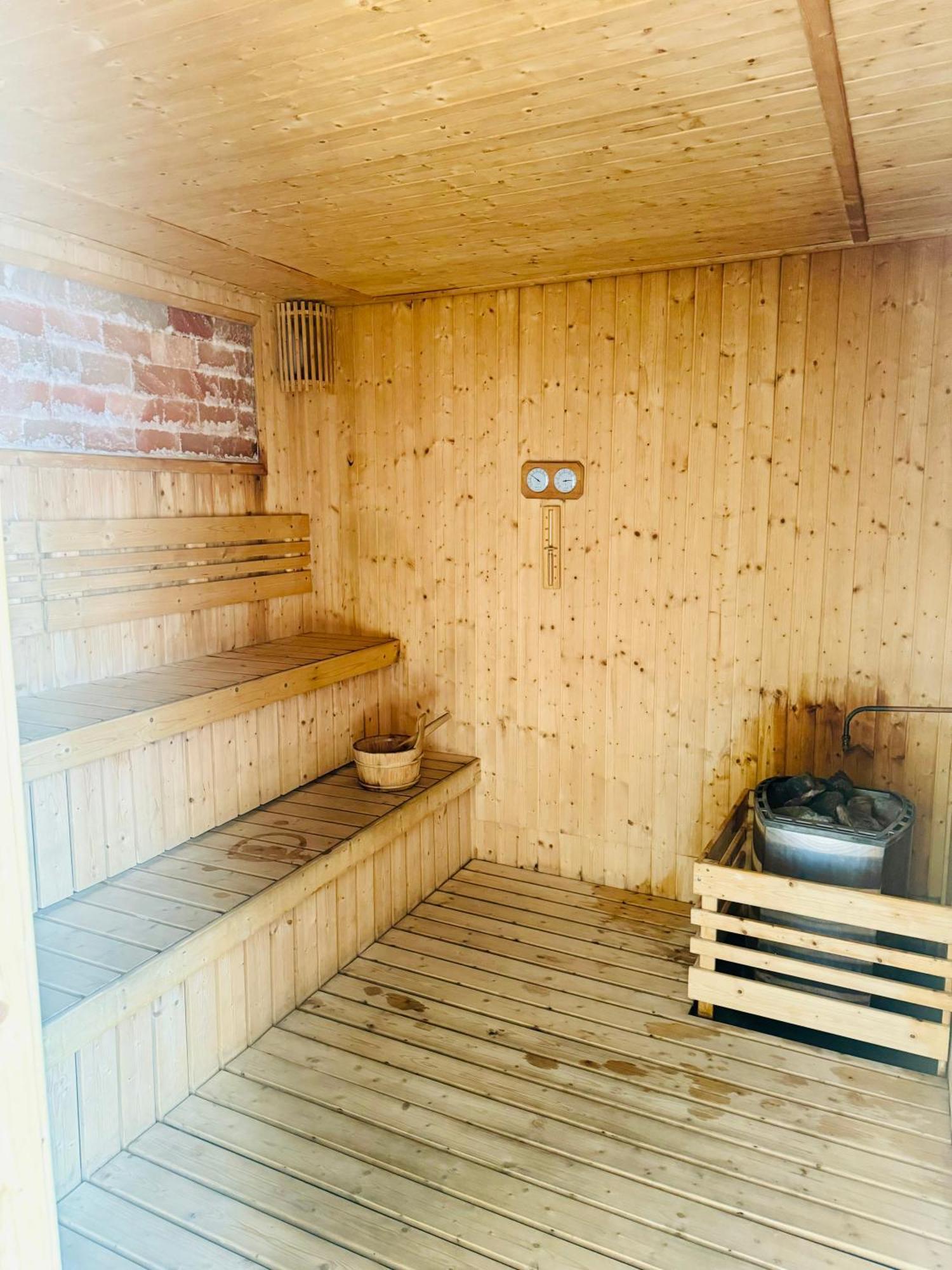 Luxury Suites At Axon Residence Куала Лумпур Екстериор снимка