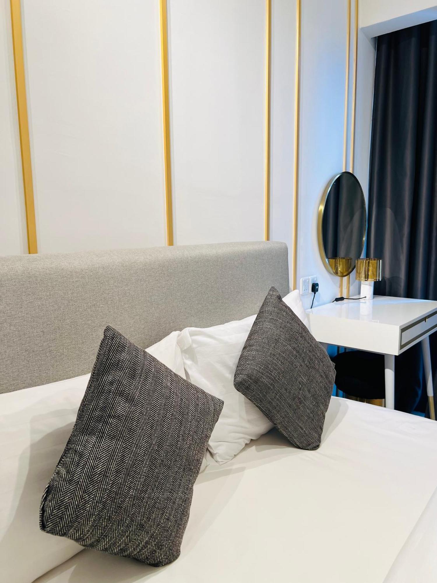 Luxury Suites At Axon Residence Куала Лумпур Екстериор снимка