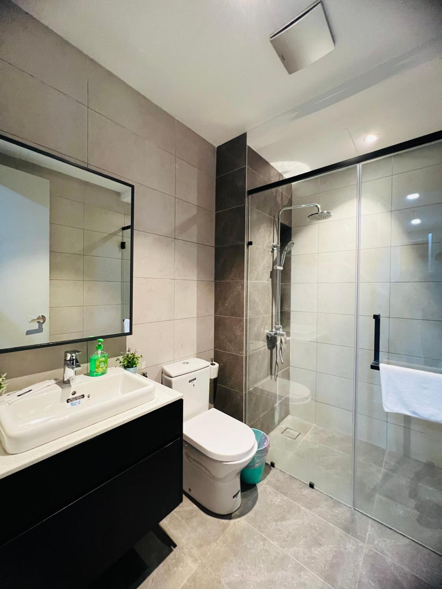 Luxury Suites At Axon Residence Куала Лумпур Екстериор снимка